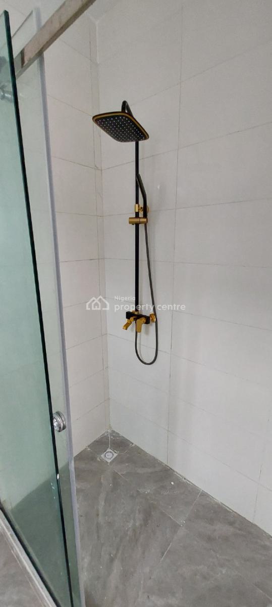 Brand New 2 Bedroom Flat with Swimming Pool & Gym House, Ilasan, Lekki, Lagos, Flat / Apartment for Sale