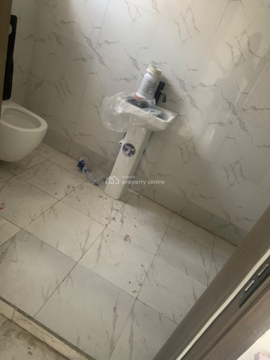 Brand New Studio Self Contained, Ologolo, Lekki, Lagos, Flat / Apartment for Rent