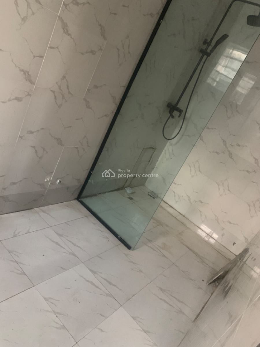 Brand New Studio Self Contained, Ologolo, Lekki, Lagos, Flat / Apartment for Rent