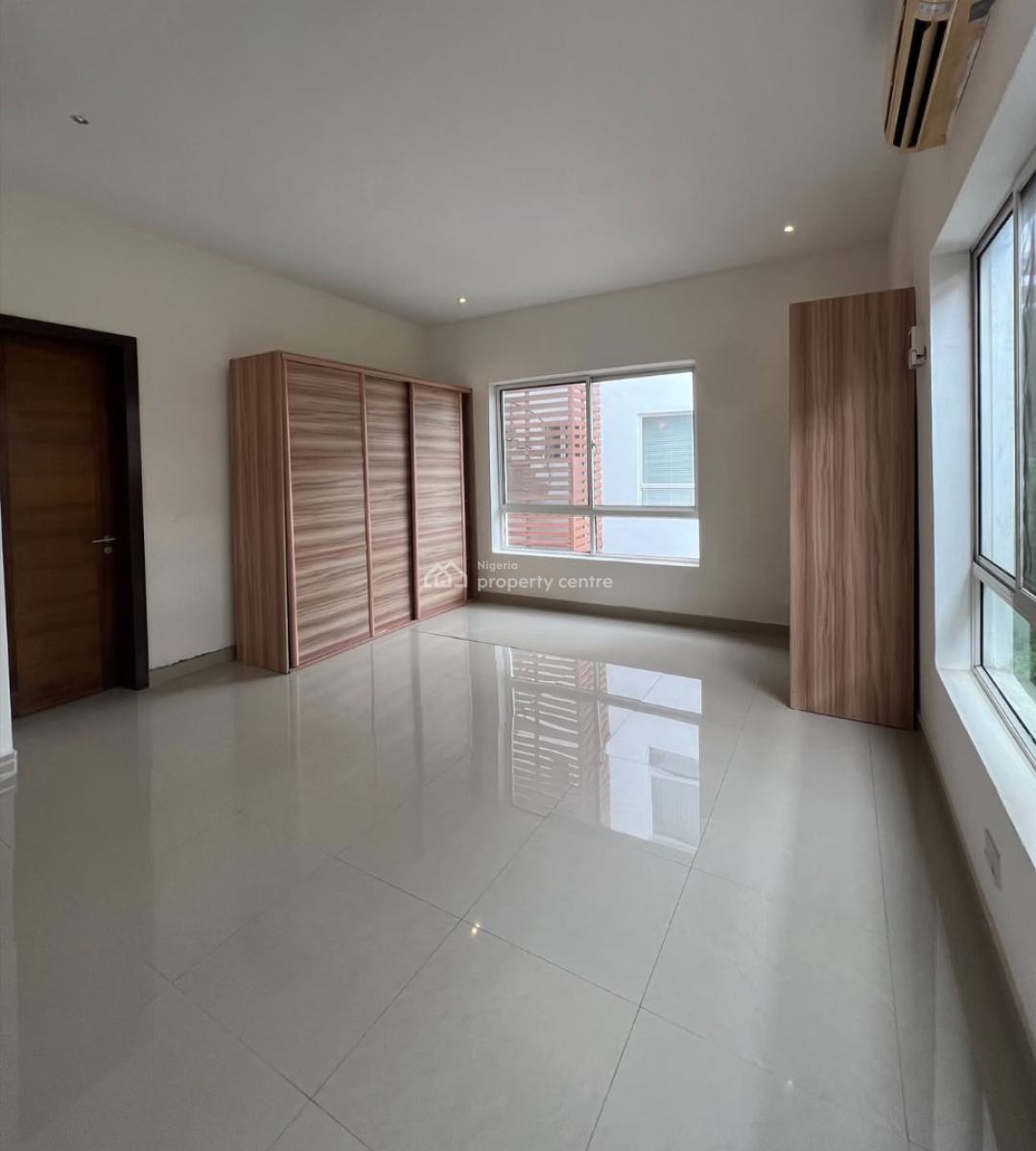 Waterfront 3 Bedroom Apartment, Banana Island, Ikoyi, Lagos, House for Sale