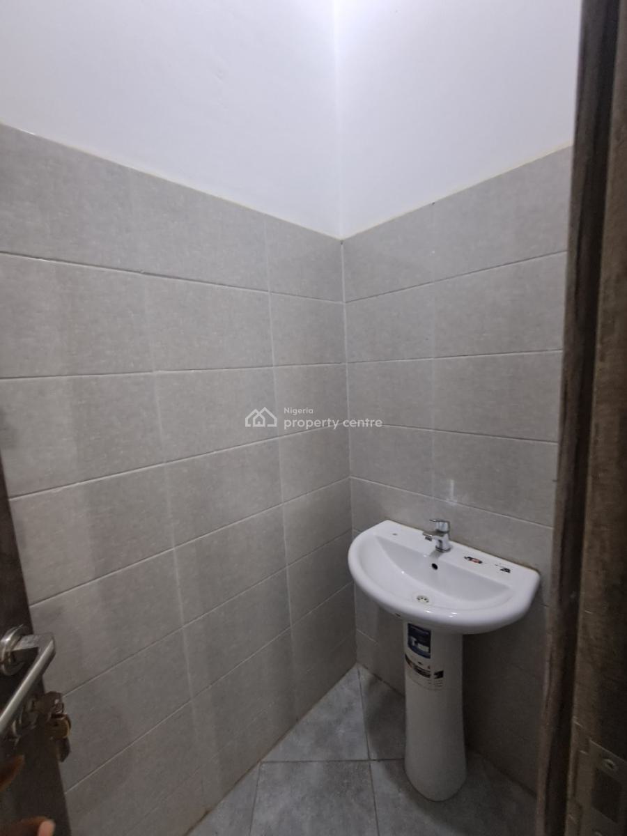 Brand New Commercial Space, Gilmore, Jahi, Abuja, Office Space for Rent