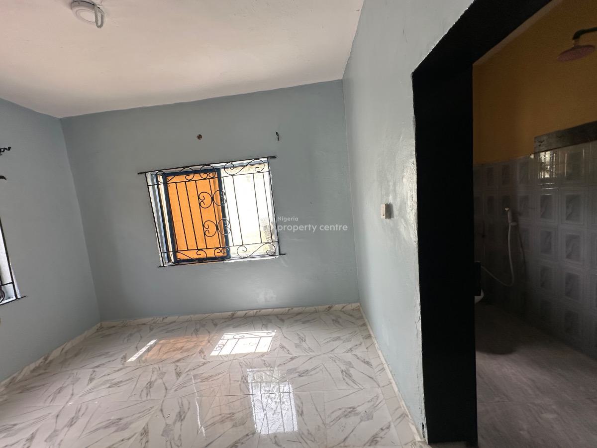 One Bedroom Flat, Off International Airport Road, Ajao Estate, Isolo, Lagos, Mini Flat (room and Parlour) for Rent