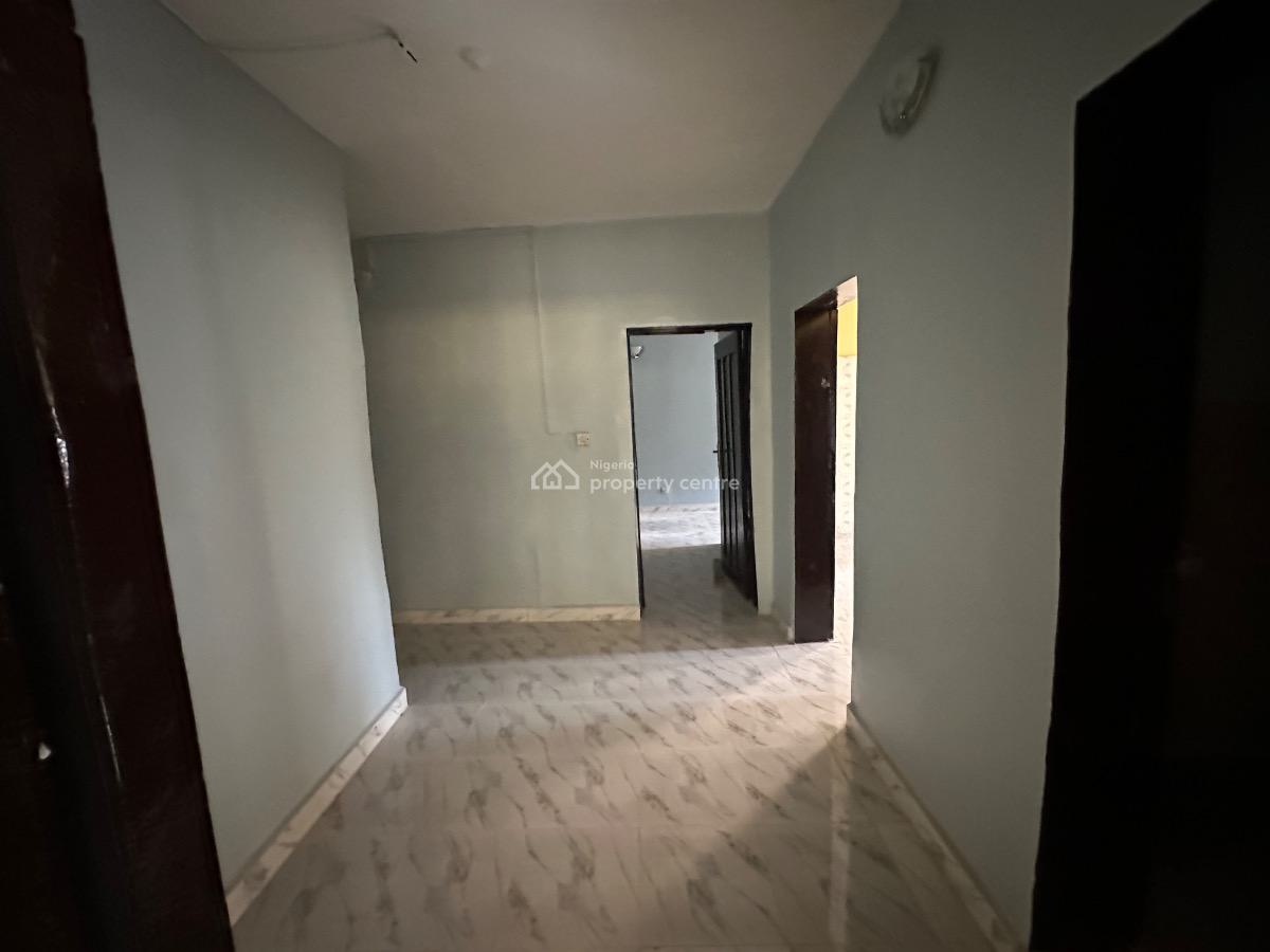 3 Bedroom Flat, Off International Airport Road, Ajao Estate, Isolo, Lagos, Flat / Apartment for Rent