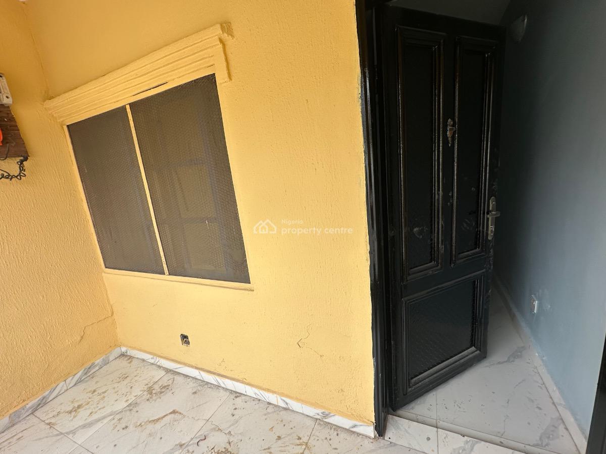 3 Bedroom Flat, Off International Airport Road, Ajao Estate, Isolo, Lagos, Flat / Apartment for Rent