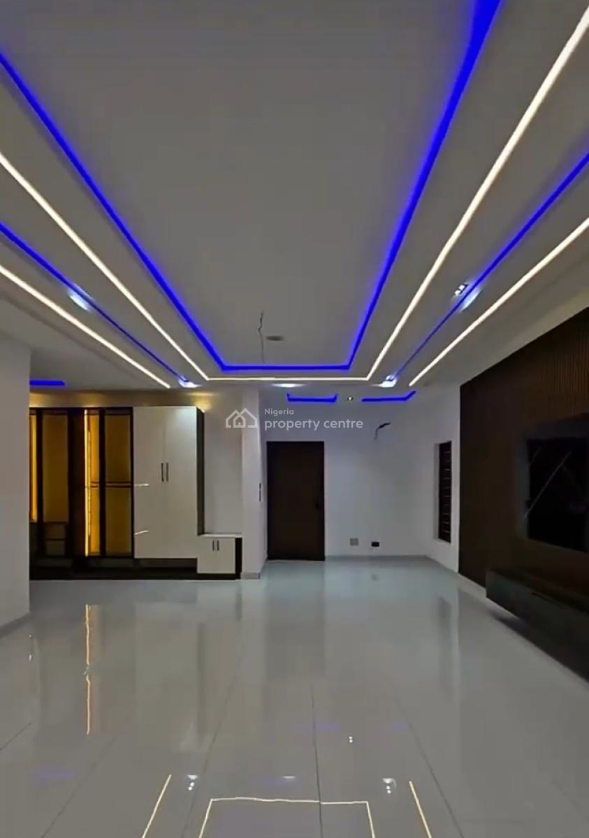 5 Bedrooms Fully Detached with Bq and Swimming Pool, Ajah, Lagos, Detached Duplex for Sale