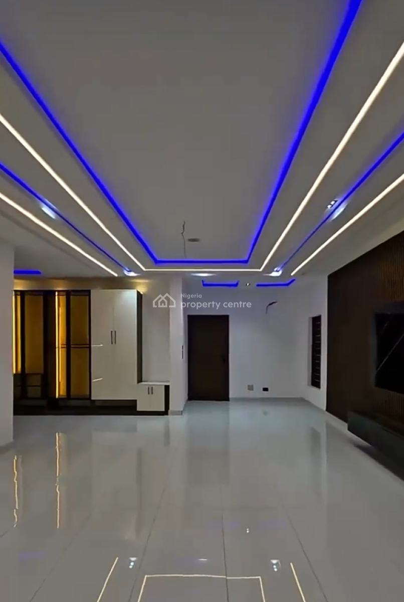 5 Bedrooms Fully Detached with Bq and Swimming Pool, Ajah, Lagos, Detached Duplex for Sale
