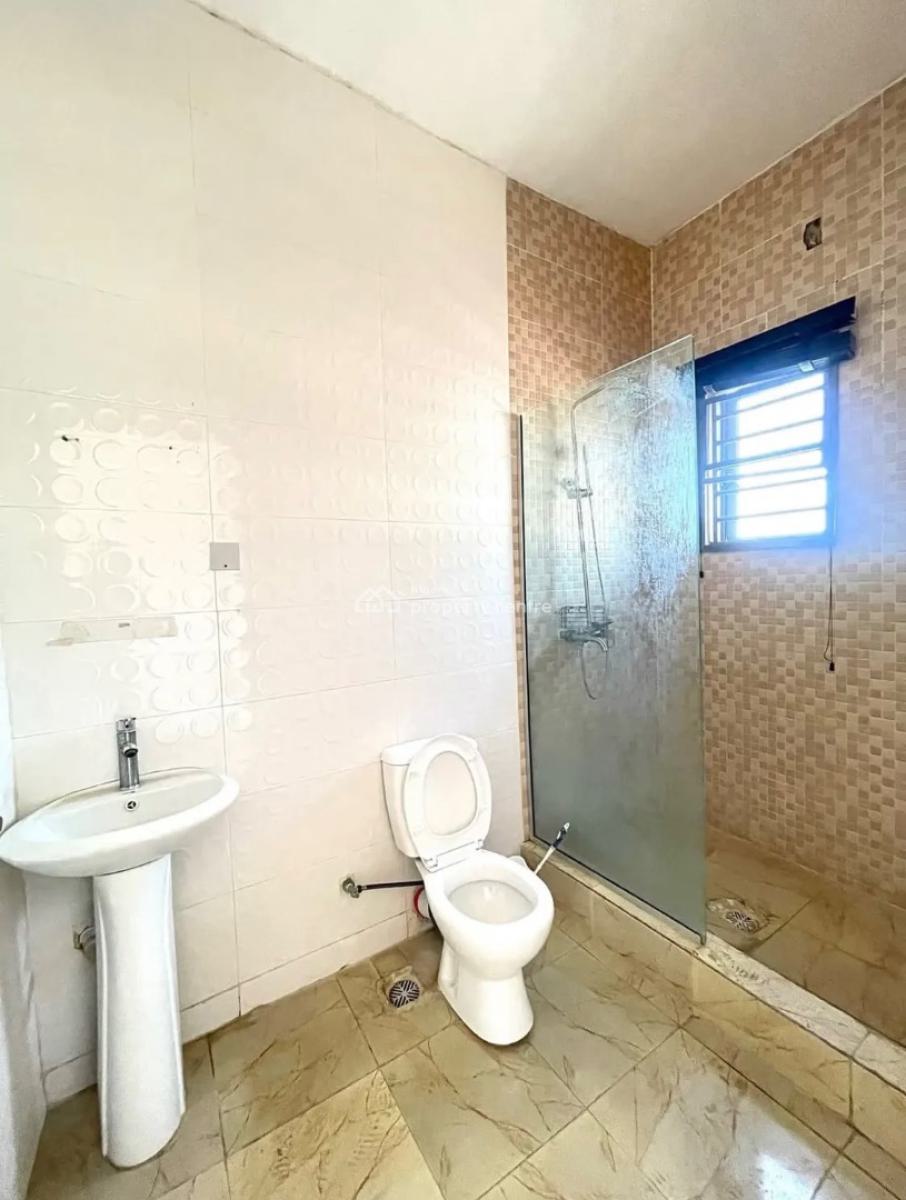 Well Built Serviced 2 Bedroom Apartment, Ikate Elegushi, Lekki, Lagos, Flat / Apartment for Rent