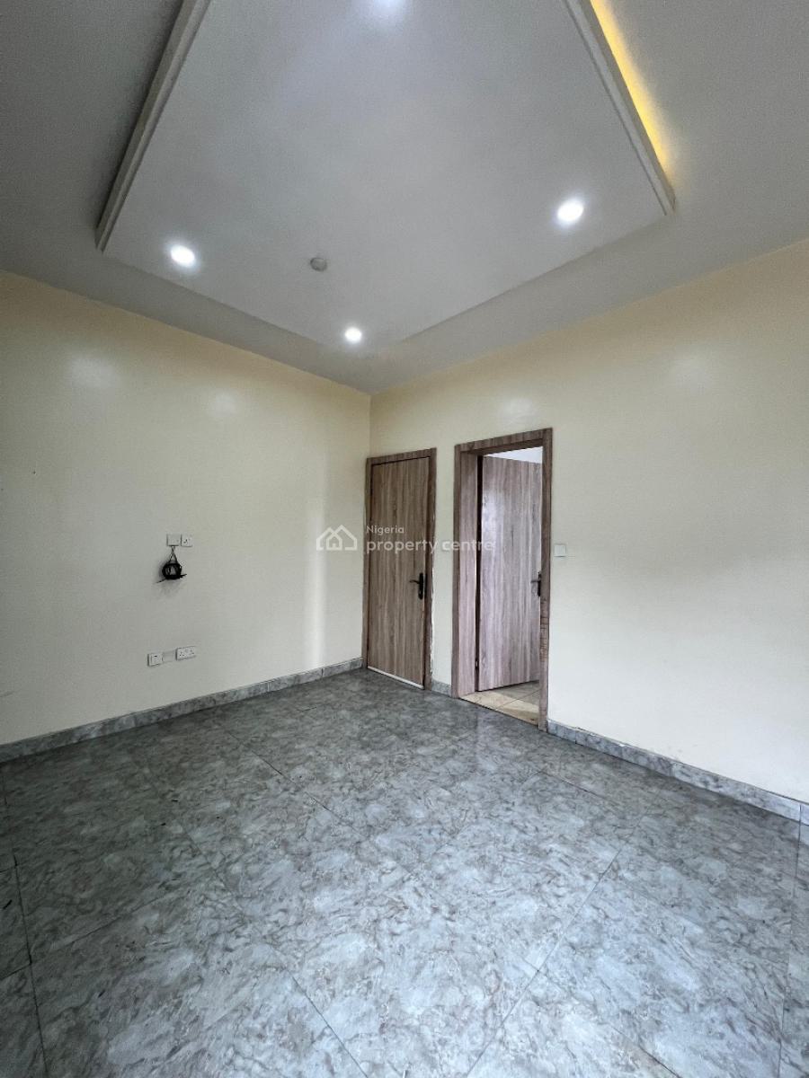 Well Built Serviced 2 Bedroom Apartment, Ikate Elegushi, Lekki, Lagos, Flat / Apartment for Rent
