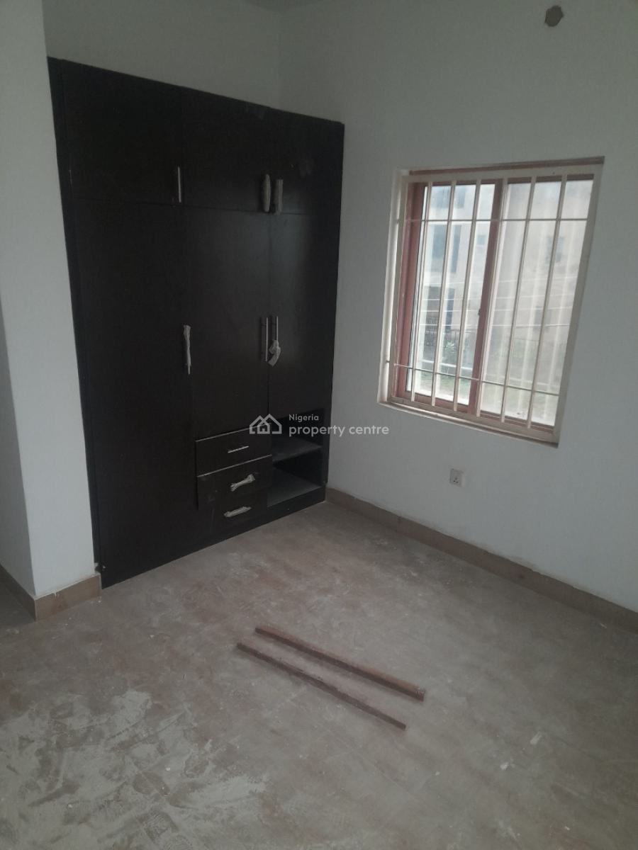 Standard Lovely 2 Bedrooms on a Tarred Road, Fo1 Layout, Kubwa, Abuja, Flat / Apartment for Rent