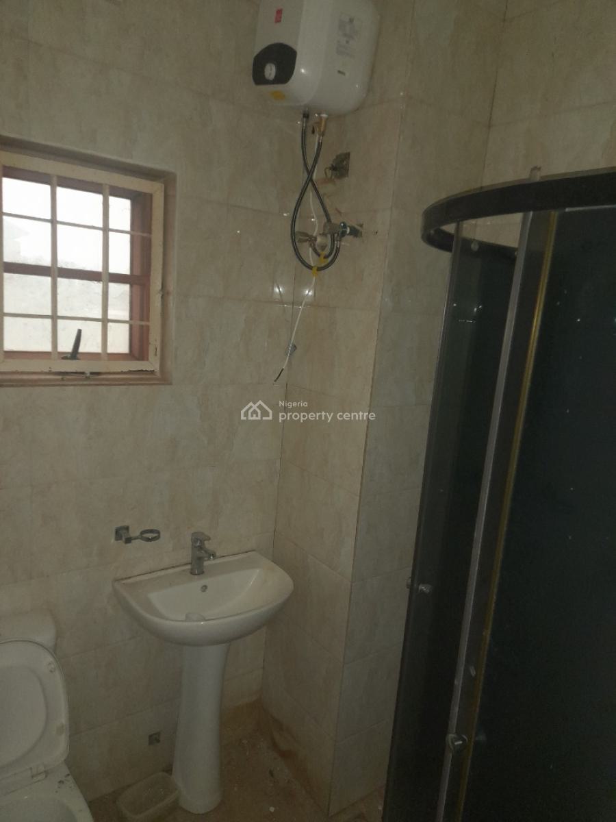 Standard Lovely 2 Bedrooms on a Tarred Road, Fo1 Layout, Kubwa, Abuja, Flat / Apartment for Rent