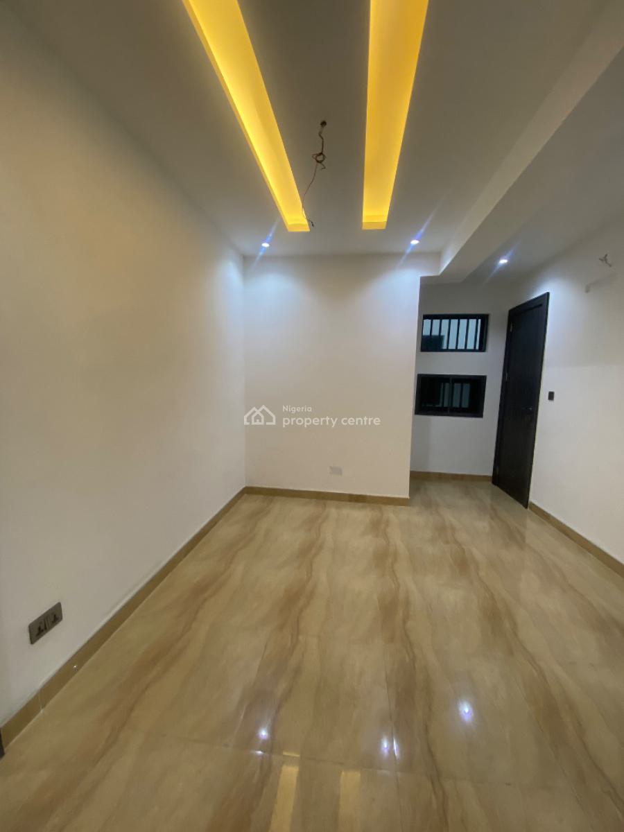 Exquisitely Finished Newly Built 4-bedroom Maisonette, Olaleye New Town, Iponri, Surulere, Lagos, Block of Flats for Sale