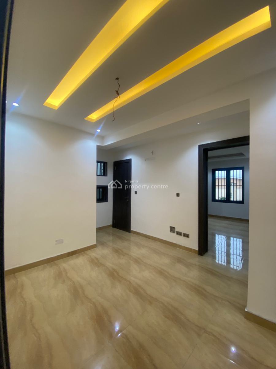 Exquisitely Finished Newly Built 4-bedroom Maisonette, Olaleye New Town, Iponri, Surulere, Lagos, Block of Flats for Sale