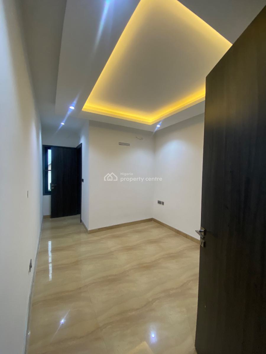 Exquisitely Finished Newly Built 4-bedroom Maisonette, Olaleye New Town, Iponri, Surulere, Lagos, Block of Flats for Sale