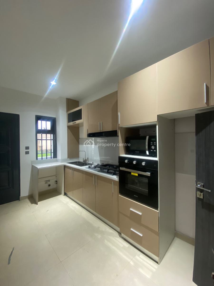 Exquisitely Finished Newly Built 4-bedroom Maisonette, Olaleye New Town, Iponri, Surulere, Lagos, Block of Flats for Sale