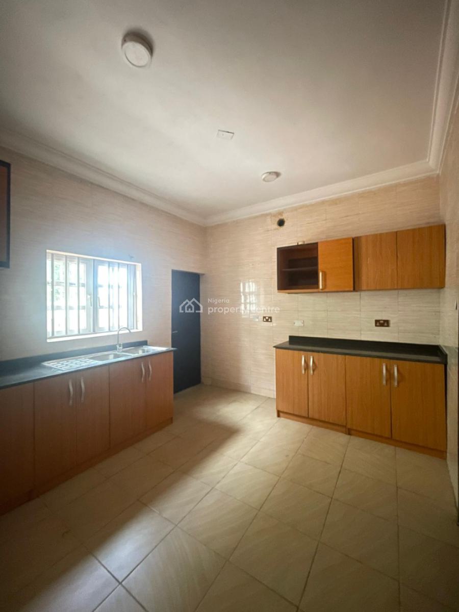 4-bedroom Semi Detached House with Bq, Crown Estate, Sangotedo, Ajah, Lagos, Semi-detached Duplex for Rent