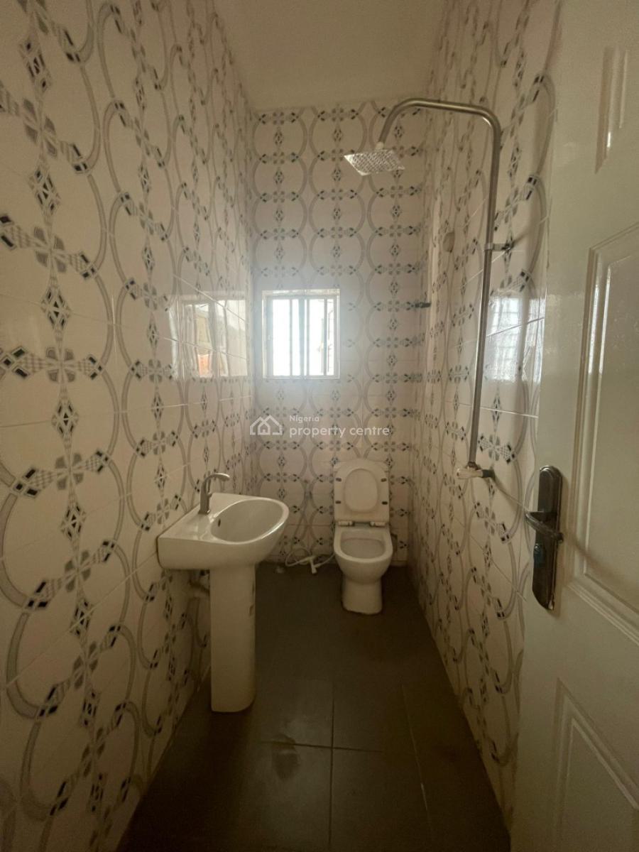 4-bedroom Semi Detached House with Bq, Crown Estate, Sangotedo, Ajah, Lagos, Semi-detached Duplex for Rent