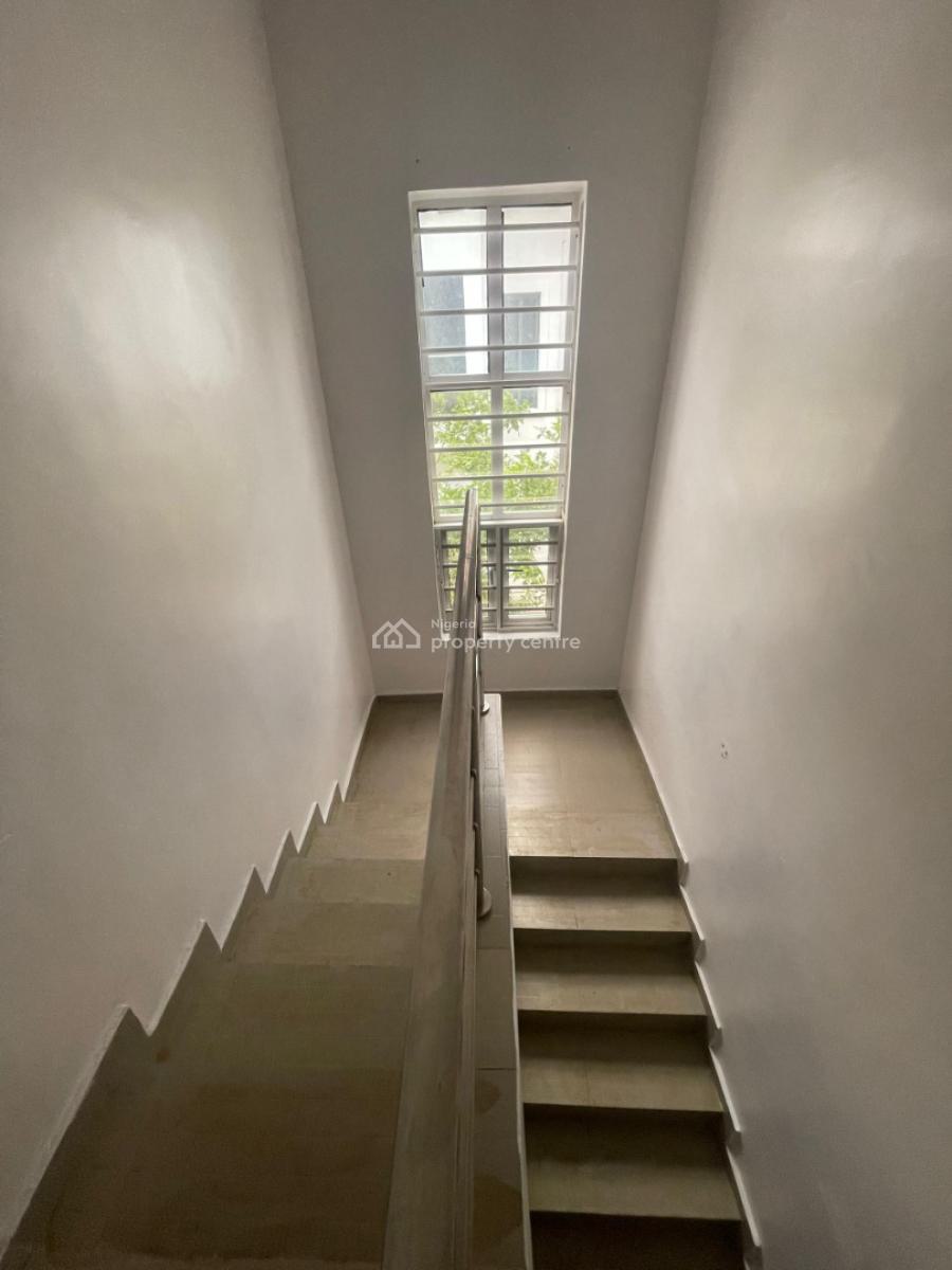 4-bedroom Semi Detached House with Bq, Crown Estate, Sangotedo, Ajah, Lagos, Semi-detached Duplex for Rent