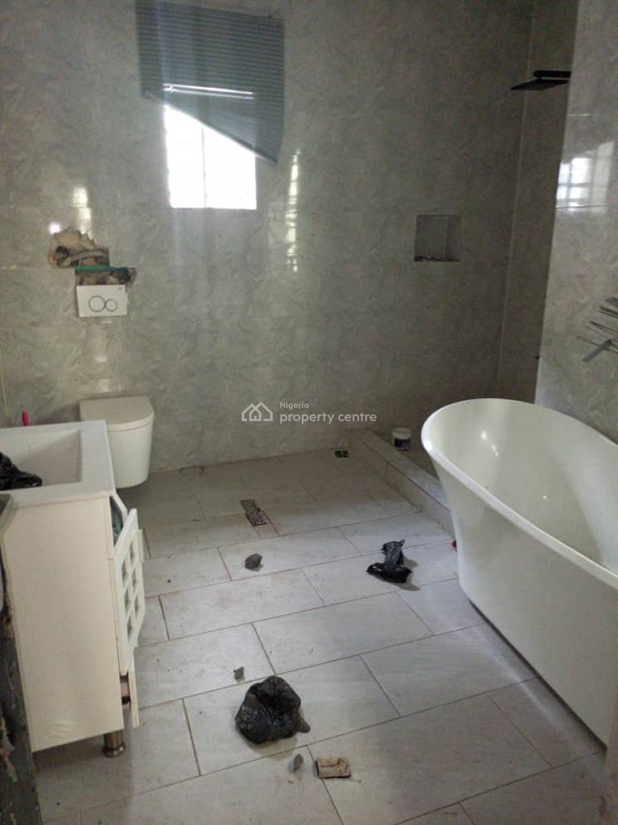 Neatly Used and Spacious 4 Bedroom Fully Detached Duplex with Bq, Ologolo, Lekki, Lagos, Commercial Property for Sale
