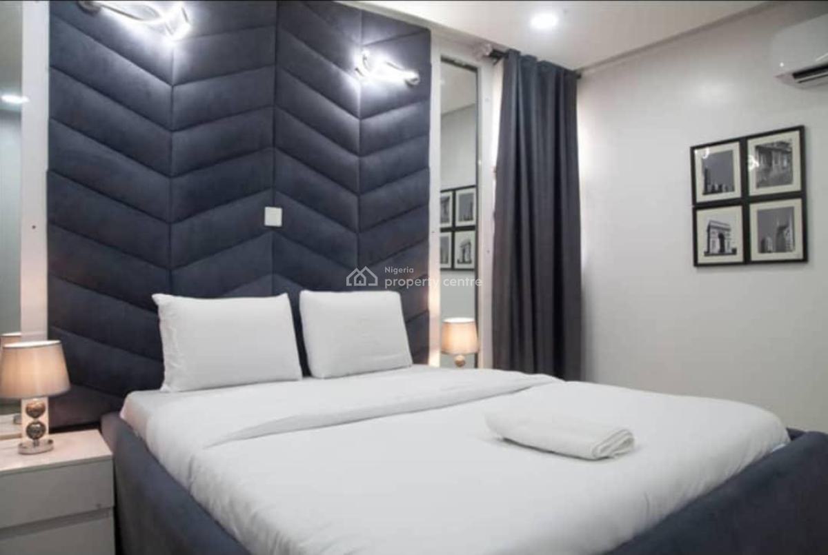 a Nice Furnished 3 Bedroom, Club Road, Old Ikoyi, Ikoyi, Lagos, Flat / Apartment for Rent