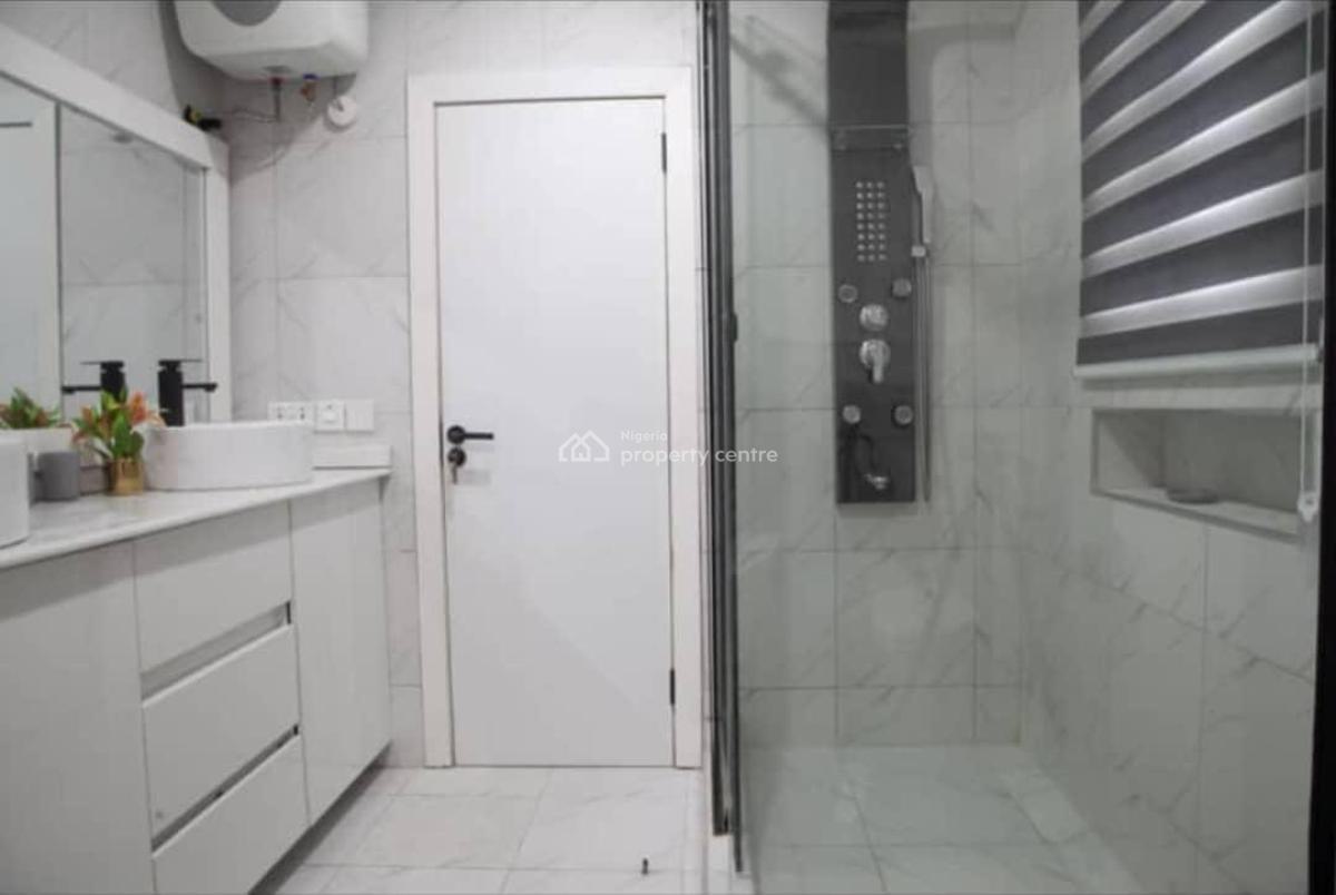 a Nice Furnished 3 Bedroom, Club Road, Old Ikoyi, Ikoyi, Lagos, Flat / Apartment for Rent