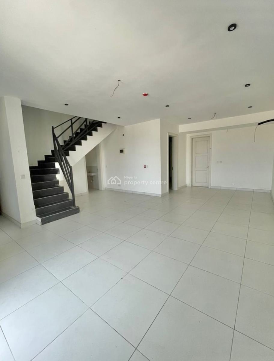 Newly Built Serviced 4 Bedroom Maisonette with Bq, Ologolo, Lekki, Lagos, Terraced Duplex for Rent