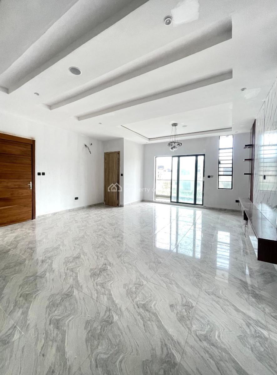 Elegant 2 Bedroom Apartment Fully Serviced with an Elevator, Pool,gym, Ikota, Lekki, Lagos, Flat / Apartment for Sale