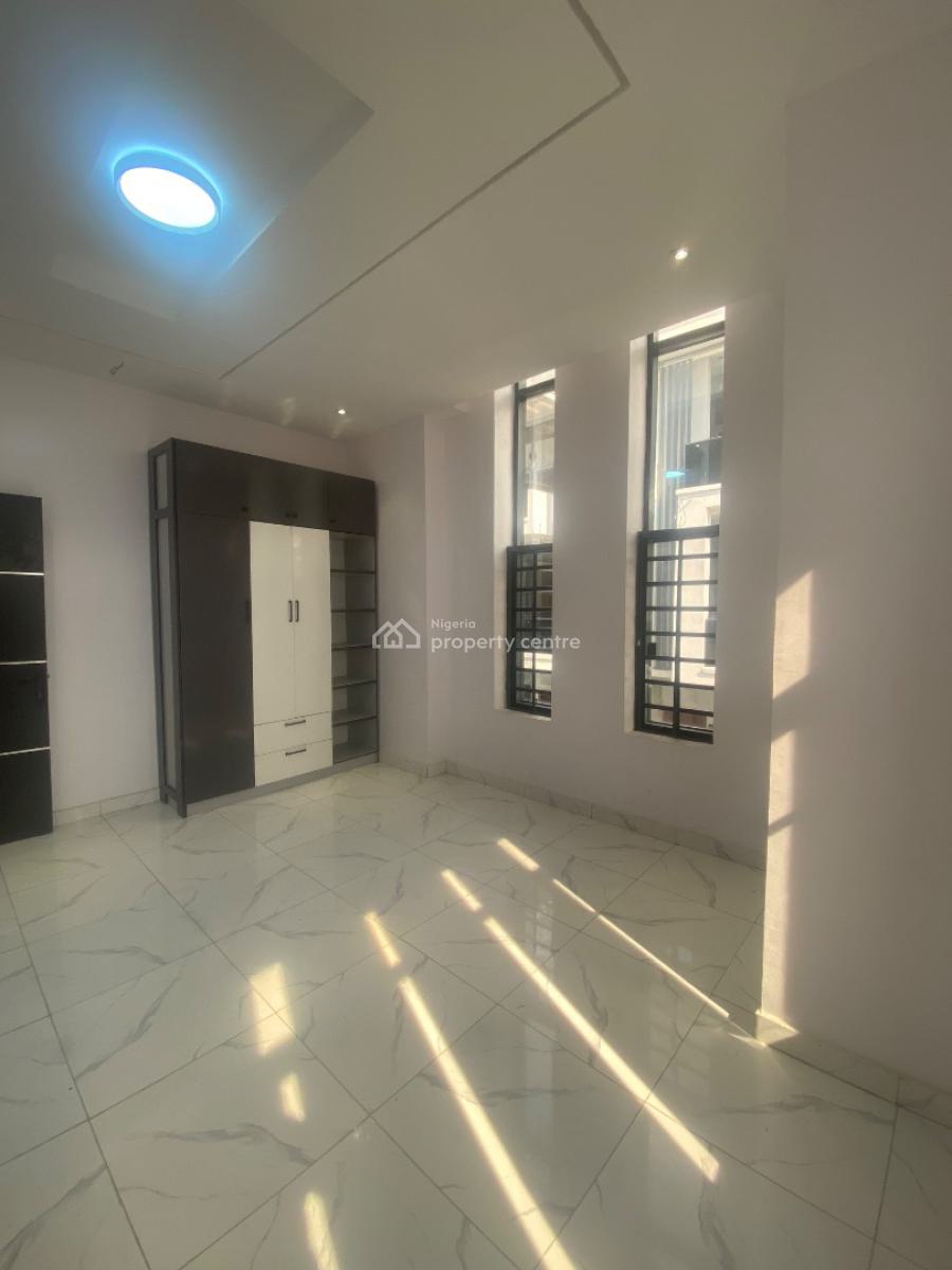Newly Built 2bedroom with Swimming & Gym, Lekki Scheme 2 By Abraham Adesanya Side, Ajah, Lagos, Flat / Apartment for Rent