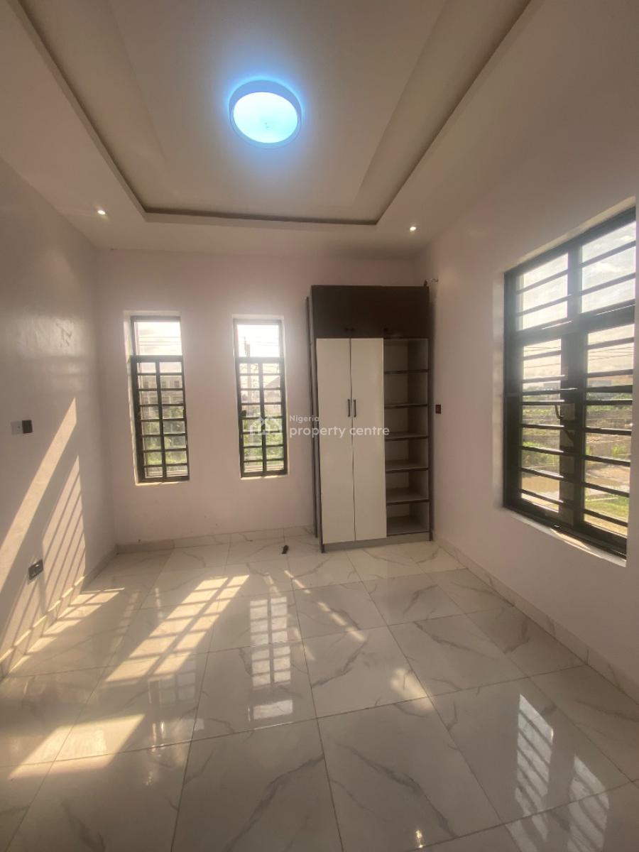 Newly Built 2bedroom with Swimming & Gym, Lekki Scheme 2 By Abraham Adesanya Side, Ajah, Lagos, Flat / Apartment for Rent