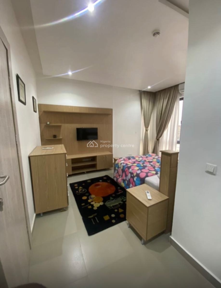 Fully Furnished & Serviced 2 Bedroom Apartment, Off Admiralty Way, Lekki Phase 1, Lekki, Lagos, Flat / Apartment for Rent