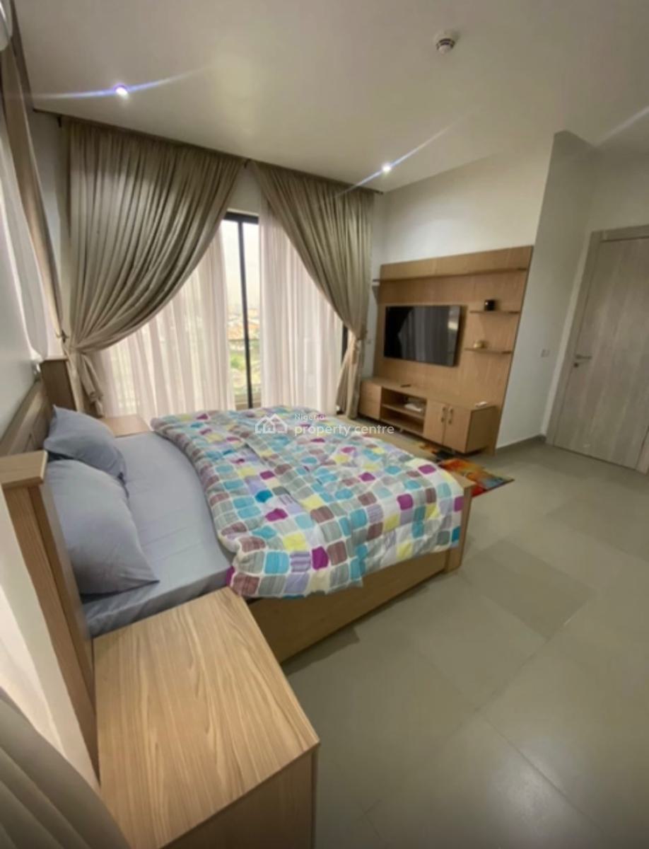 Fully Furnished & Serviced 2 Bedroom Apartment, Off Admiralty Way, Lekki Phase 1, Lekki, Lagos, Flat / Apartment for Rent