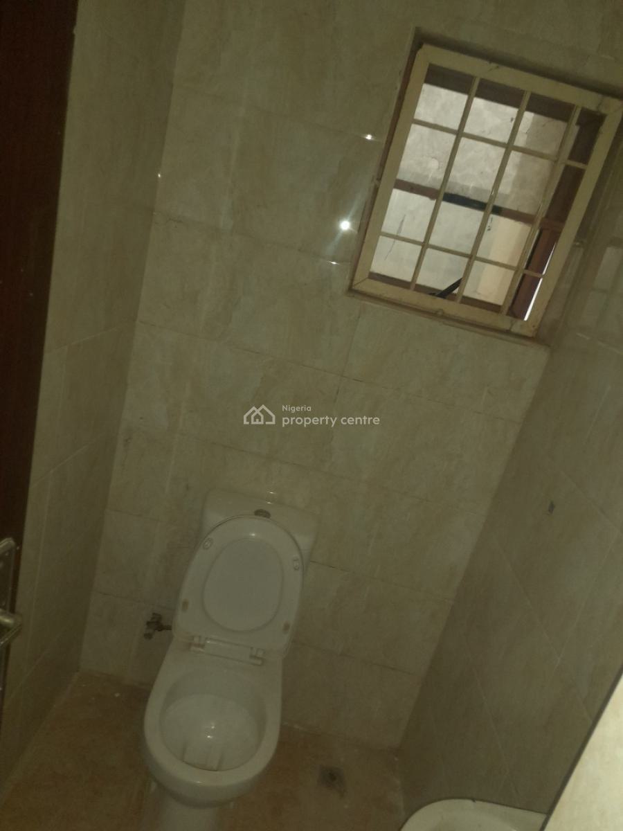 Standard Lovely 1bedrooms Pent House on a Tarred Road, Fo1 Layout, Kubwa, Abuja, Flat / Apartment for Rent