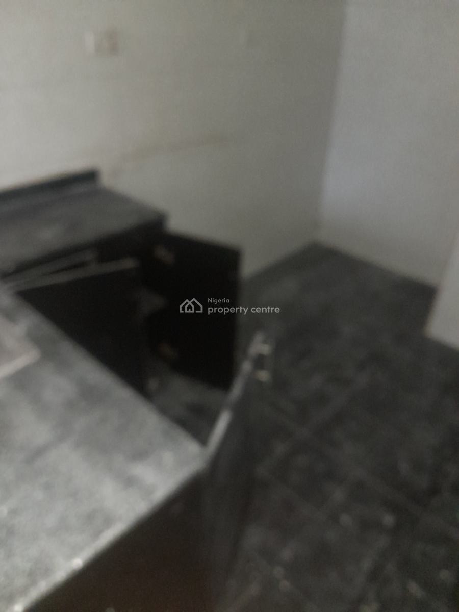 Standard Lovely 1bedrooms Pent House on a Tarred Road, Fo1 Layout, Kubwa, Abuja, Flat / Apartment for Rent