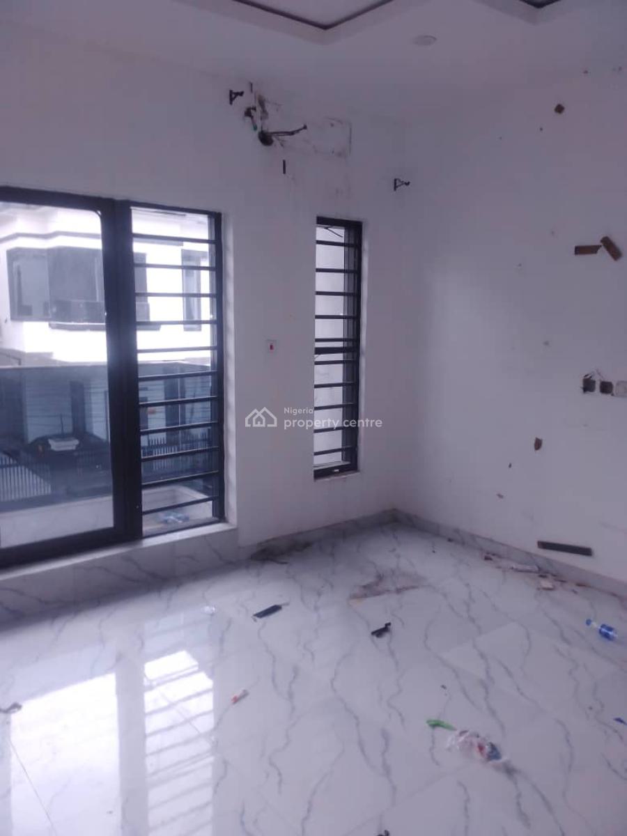 3 Bedroom Duplex, The Prestigious Lekki Palm City, Well Secured Estate, Ajah, Lagos, Terraced Duplex for Rent