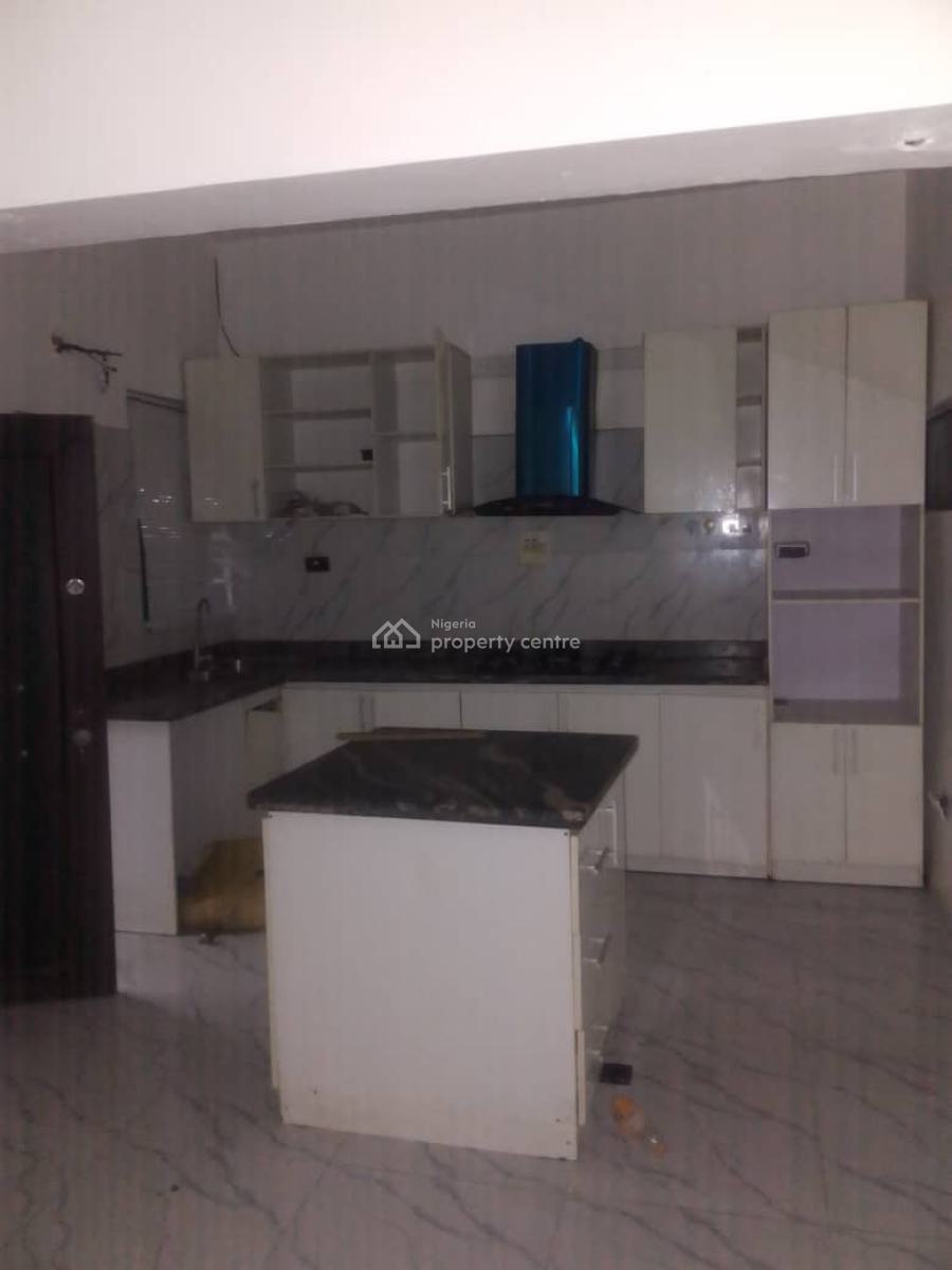 3 Bedroom Duplex, The Prestigious Lekki Palm City, Well Secured Estate, Ajah, Lagos, Terraced Duplex for Rent