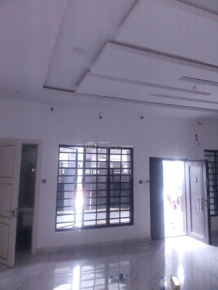 3 Bedroom Duplex, The Prestigious Lekki Palm City, Well Secured Estate, Ajah, Lagos, Terraced Duplex for Rent