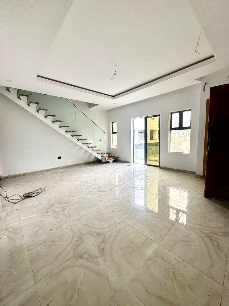 2 Bedrooms Maisonette, Lekki Phase 1, Lekki, Lagos, House for Sale
