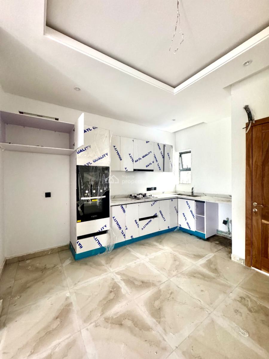 2 Bedrooms Maisonette, Lekki Phase 1, Lekki, Lagos, House for Sale