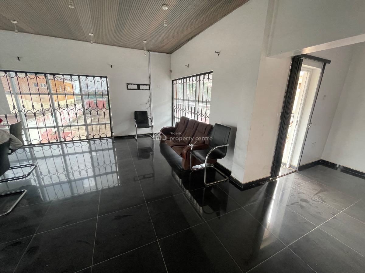 Spacious Strategically Located 6 Rooms Commercial Property, Beside Toyota, Starga Bus-stop, Sango - Eleyele Road, Eleyele, Ibadan, Oyo, Office Space for Sale