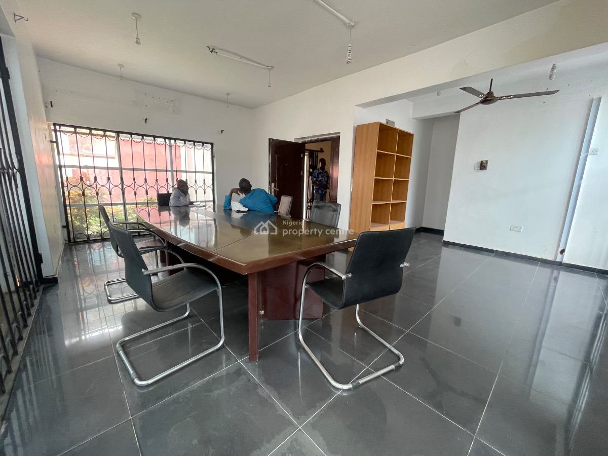 Spacious Strategically Located 6 Rooms Commercial Property, Beside Toyota, Starga Bus-stop, Sango - Eleyele Road, Eleyele, Ibadan, Oyo, Office Space for Sale