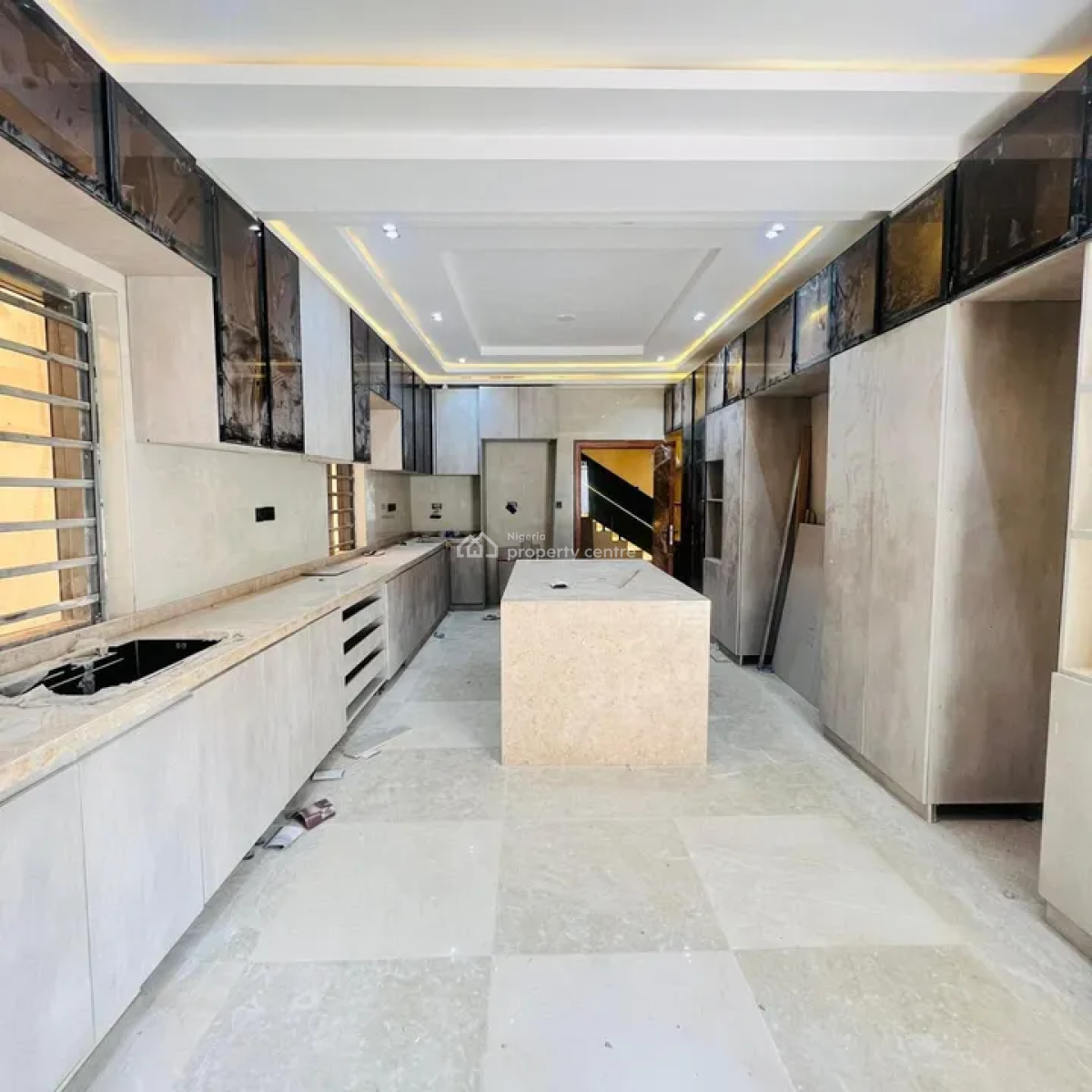 Exquisitely Built 7 Bedroom Fully Detached Duplex with Bq  Location:, Ikeja Gra, Ikeja, Lagos, House for Sale