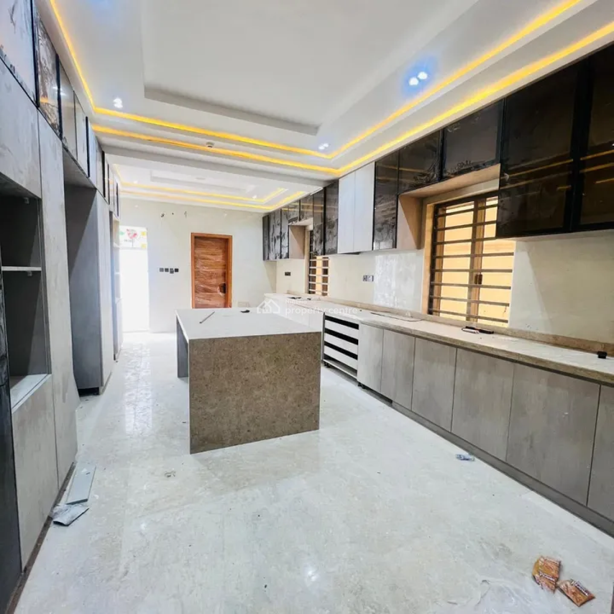 Exquisitely Built 7 Bedroom Fully Detached Duplex with Bq  Location:, Ikeja Gra, Ikeja, Lagos, House for Sale