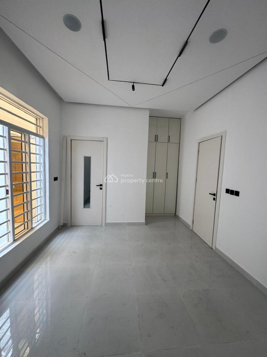 5 Bedrooms Fully Detached Duplex with Bq, Ologolo, Ologolo, Lekki, Lagos, House for Sale