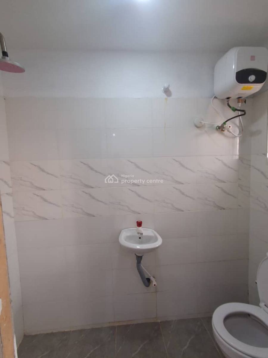 Newly Built 2 Bedroom Apartment All En-suite Available, Badore, Ajah, Lagos, Flat / Apartment for Rent