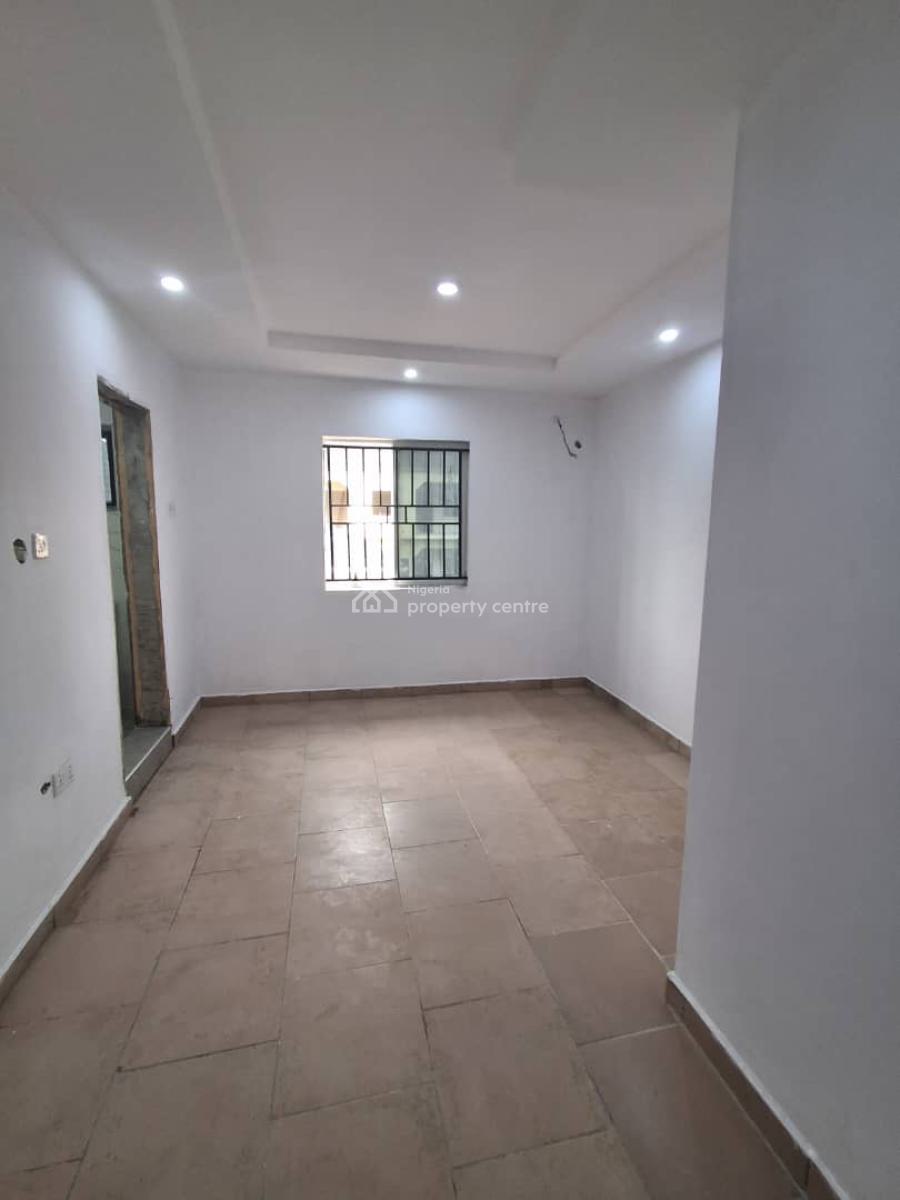 Newly Built 2 Bedroom Apartment All En-suite Available, Badore, Ajah, Lagos, Flat / Apartment for Rent