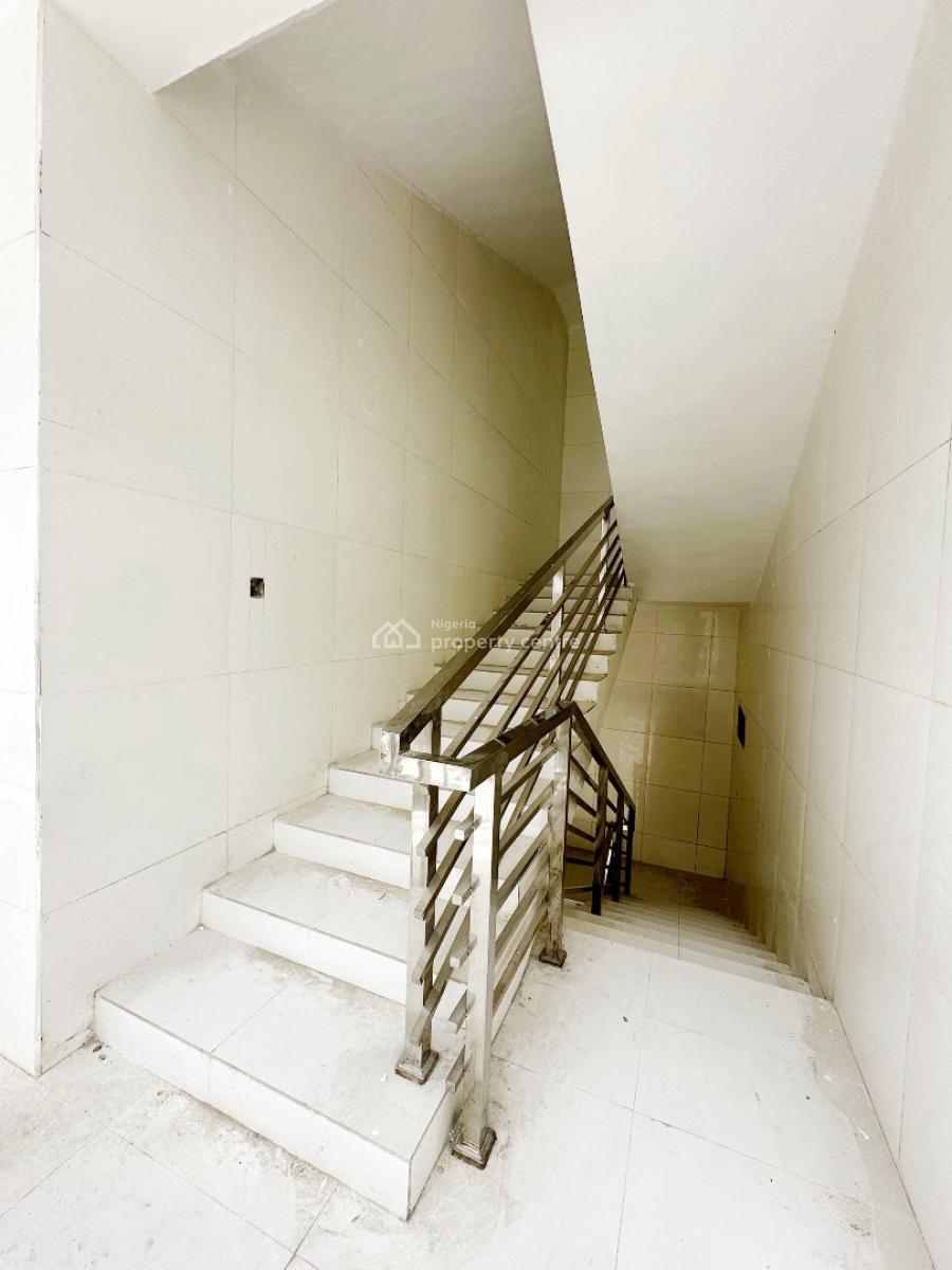 Prime Shop, Ikota, Lekki, Lagos, Plaza / Complex / Mall for Rent