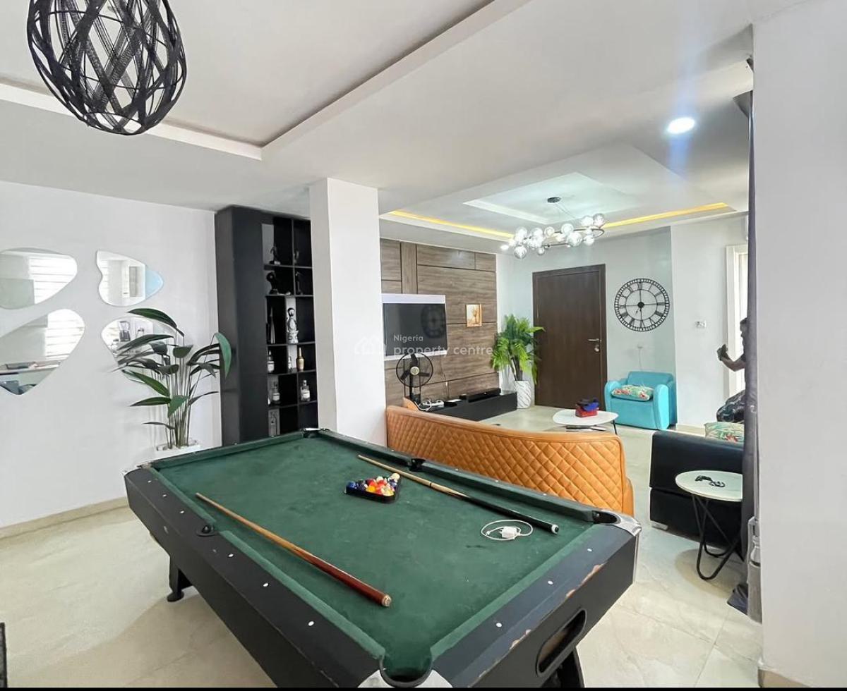 2-bedroom Apartment with Bq, Lekki Phase 1, Lekki, Lagos, Flat / Apartment for Sale