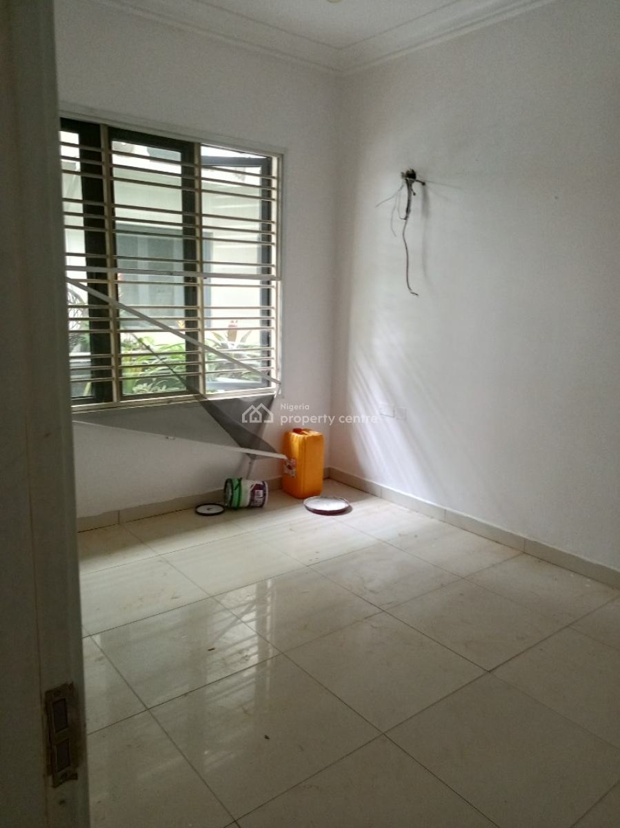 Residential 4 Bedroom Terrace with Pool Gym 24 Hours Light Secured Estate, Executive Estate, Ologolo, Lekki, Lagos, Terraced Duplex for Rent