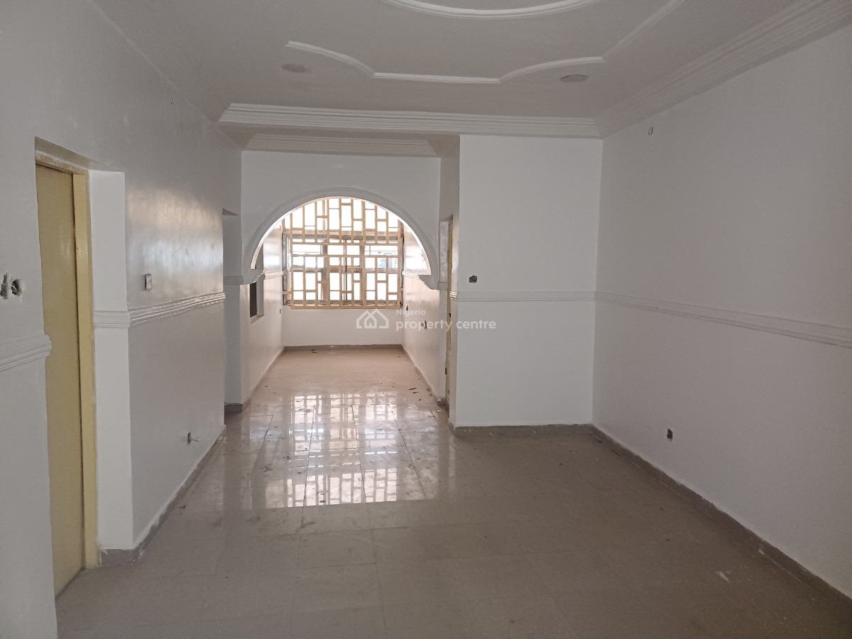 3 Bedroom Flat on The First Floor, Maitama District, Abuja, Flat / Apartment for Rent