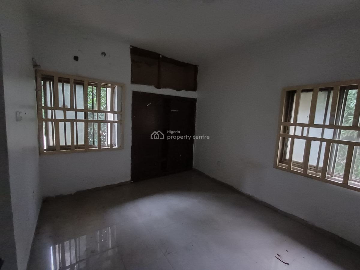 3 Bedroom Flat on The First Floor, Maitama District, Abuja, Flat / Apartment for Rent