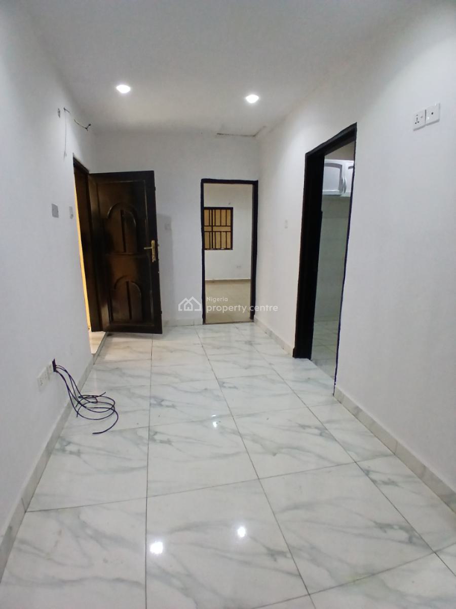 2 Bedroom Flat(used As Office Space), Wuye, Abuja, Flat / Apartment for Rent